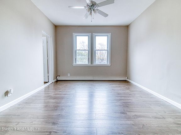 5th image of 24 Roosevelt St