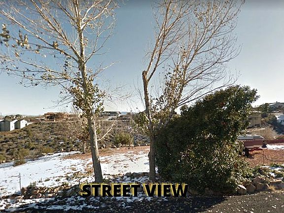 2nd image of 4725 Cody Dr