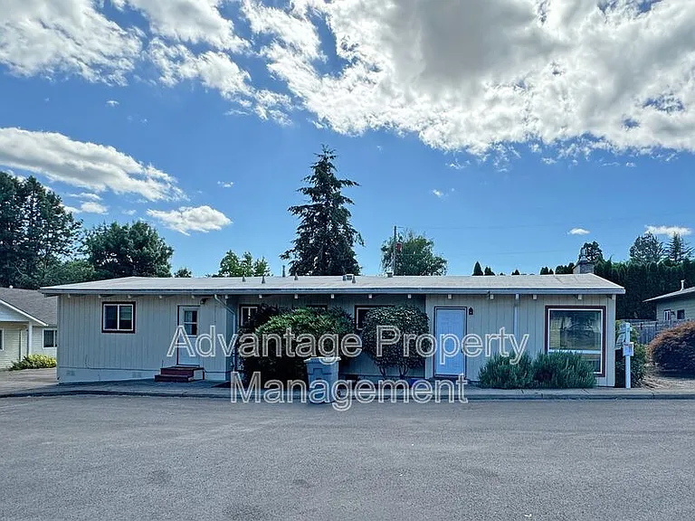 4010 SW Western Blvd — Photo 20