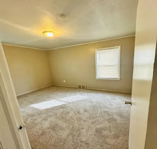 19170 Joann Ave — Photo 8