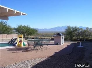 1695 W Avenida De Amelia, Sahuarita, AZ 85629