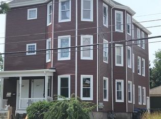 227 Dexter St, Providence, RI 02907