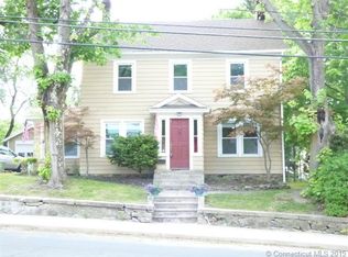 789 Cooke St, Waterbury, CT 06710