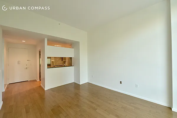 Rented by Compass | media 40