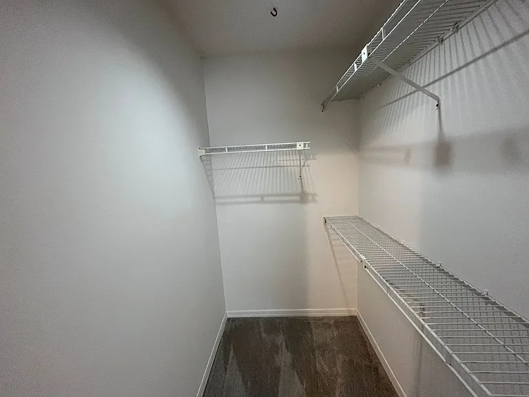 3801 Donna Lynn Ln — Photo 23