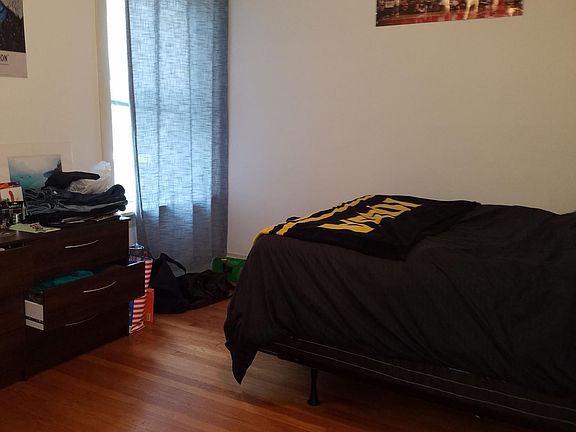5th image of 4333 N Ashland Ave APT 2N