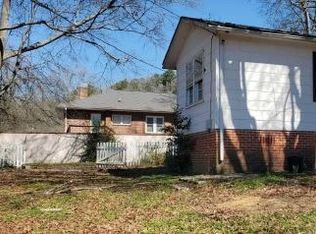 512 Woodlawn Ave, Calhoun, GA 30701