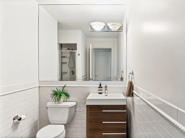 205 15th Street image 7 of 8