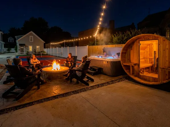 1938 W 54th St, Cleveland, OH 44102