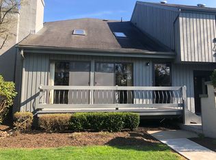 76 Linda Ln, Edison, NJ 08820