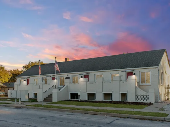 2015 E 2nd St N, Wichita, KS 67214