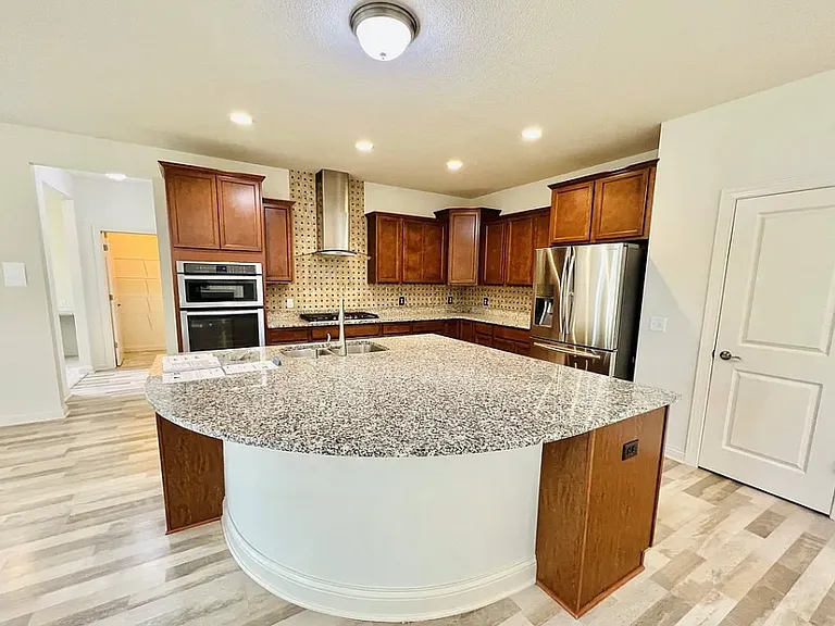 16499 Beverly Dr — Photo 14