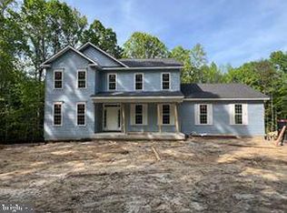 8305 Robert E Lee Dr, Spotsylvania, VA 22551