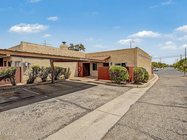 3300 E Delma Dr, Tucson, AZ 85716