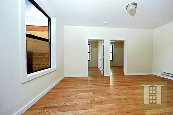 Rented by Halstead Real Estate | media 28
