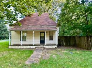 314 Leigh St, Ola, AR 72853