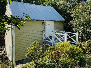 103 W High St APT 100, Shepherdstown, WV 25443