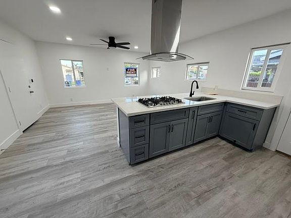 5th image of 8154 Chestnut Ave