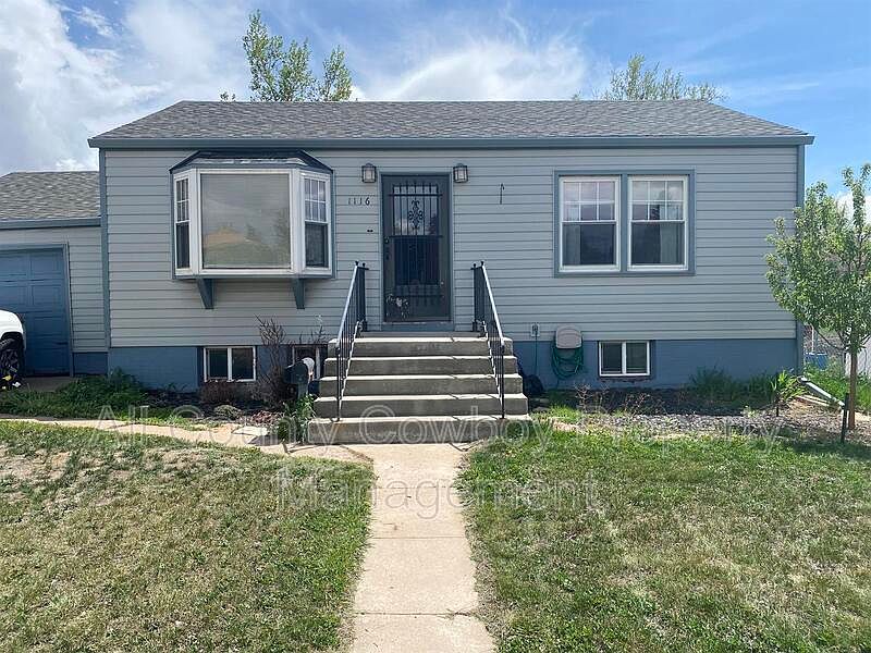 1st image of 1116 E Harney St