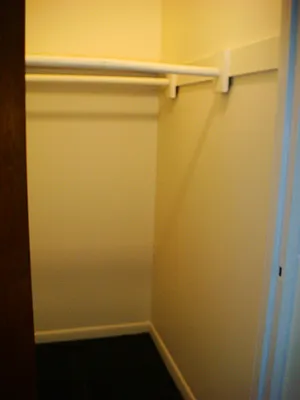 Rented by Avanguard Realty Corp | media 8