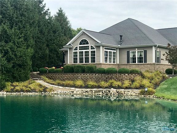 2nd image of 9573 Lisa Ln