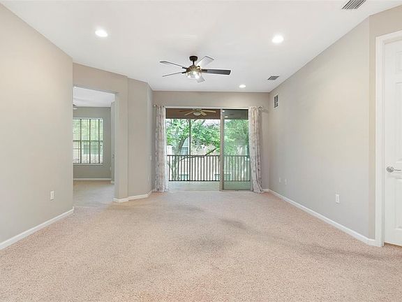 4th image of 899 LANTERN WAY #201