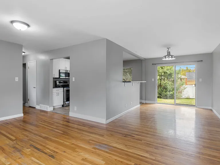 1408 Binford St #1 — Photo 16