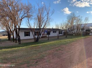 13 Island Dr, Gillette, WY 82716