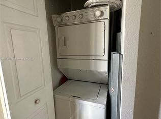 7995 NW 8th St APT 103, Miami, FL 33126