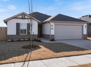3228 Piney River Dr, Yukon, OK 73099