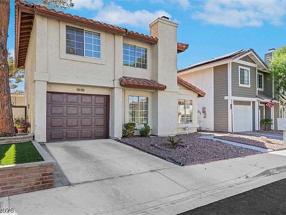 3rd image of 115 Blackberry Ln