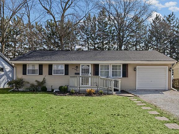 3rd image of 1637 Harper Dr