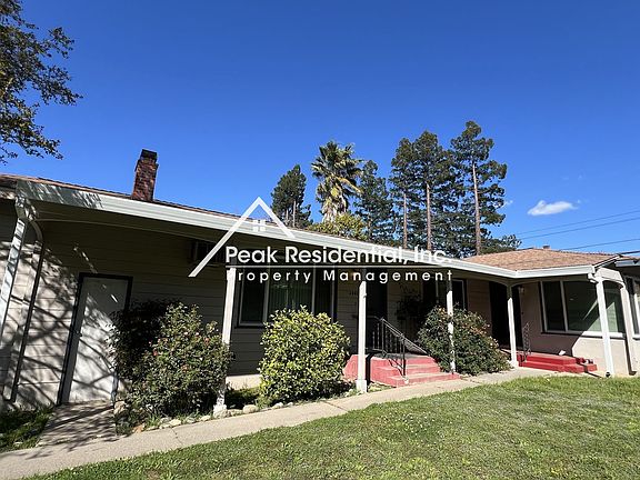 5th image of 2446 Ione St