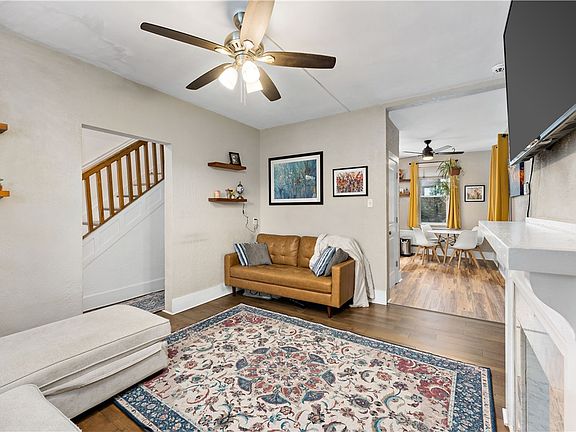 3rd image of 348 Albert St