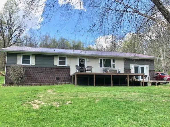 969 Rush Hollow Rd, Ona, WV 25545