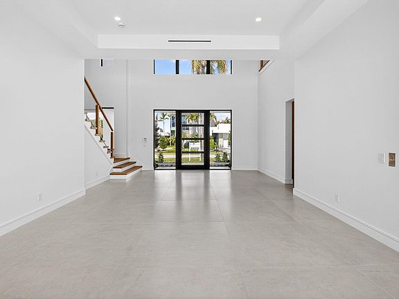 4th image of 17903 Foxborough Lane