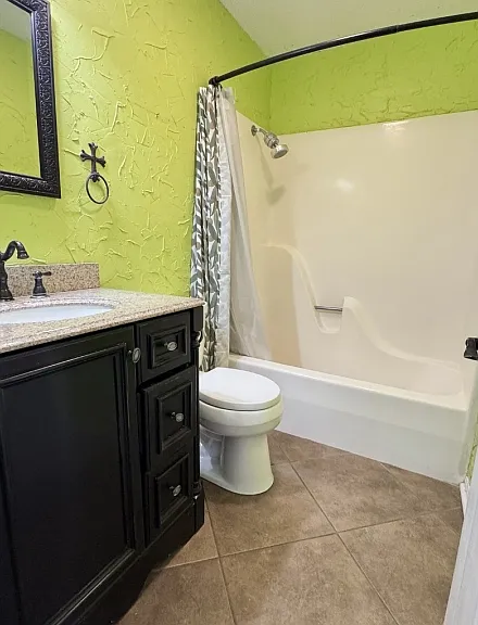 114 Westchase Dr — Photo 13