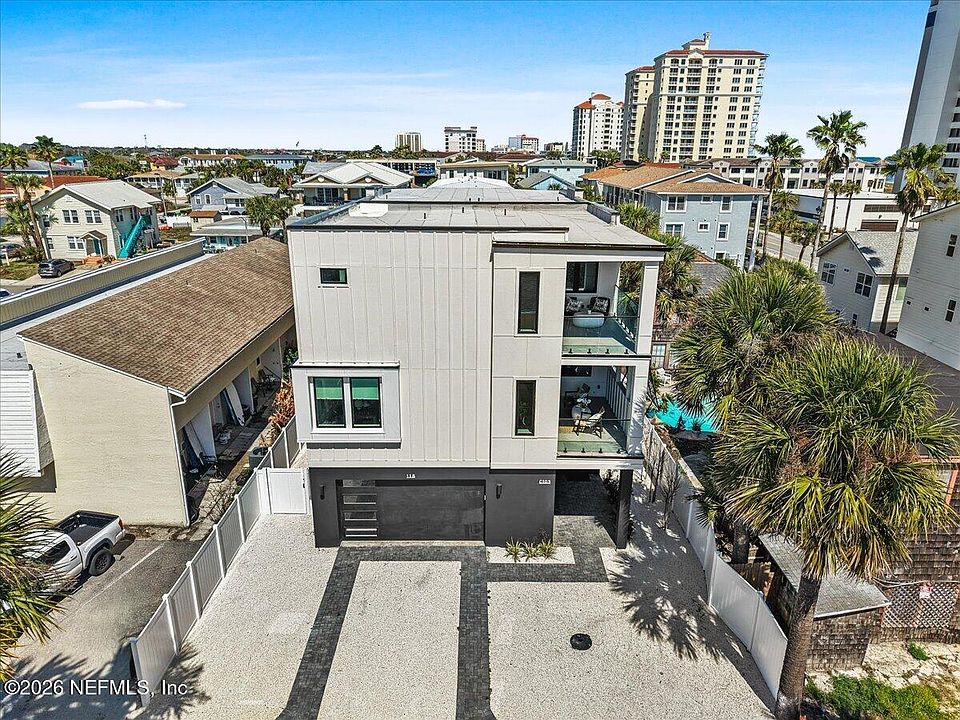 1st image of 118 13TH Avenue S #103 C