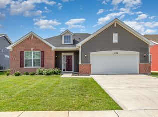 11676 Thomas St, Winfield, IN 46307