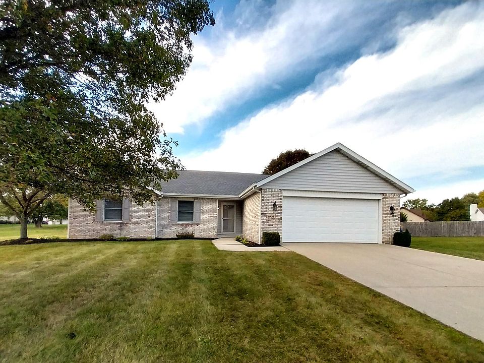 1st image of 1905 N Oriole Dr