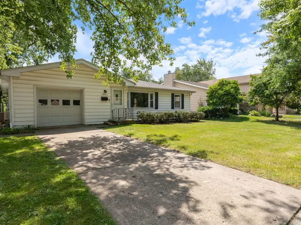 1206 Campbell St, Joliet, IL 60435