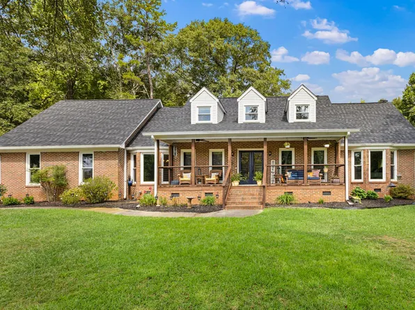 429 Log Shoals Rd, Greenville, SC 29607