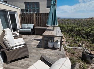 24 55th St #B, Newburyport, MA 01950