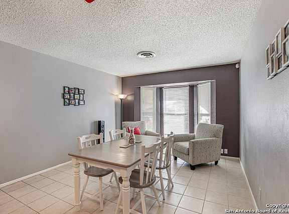 5th image of 3507 Lakefield St
