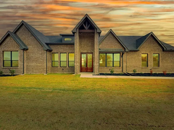 5121 County Road 1098, Celeste, TX 75423