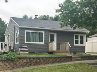 1312 E Franklin St, Pierre, SD 57501