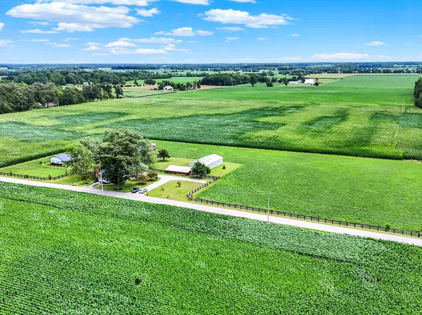 2115 W 261st St, Sheridan, IN 46069