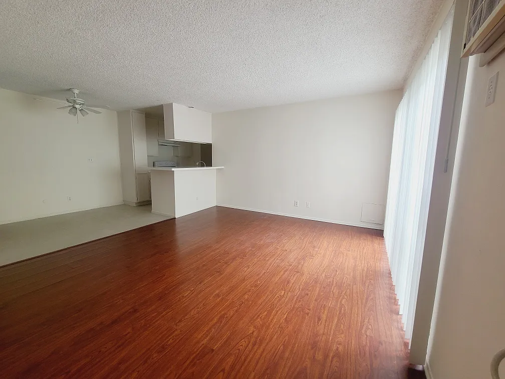 1 bed, 700 sqft, $1,850 — Photo 4