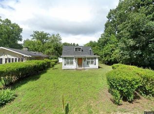 3803 S Woodland Rd, Knox, IN 46534
