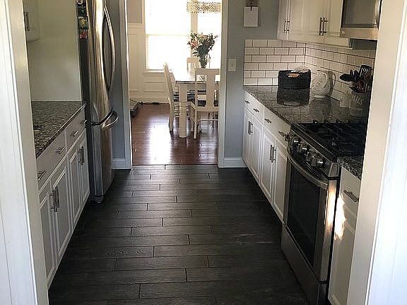 4th image of 767 Plum St